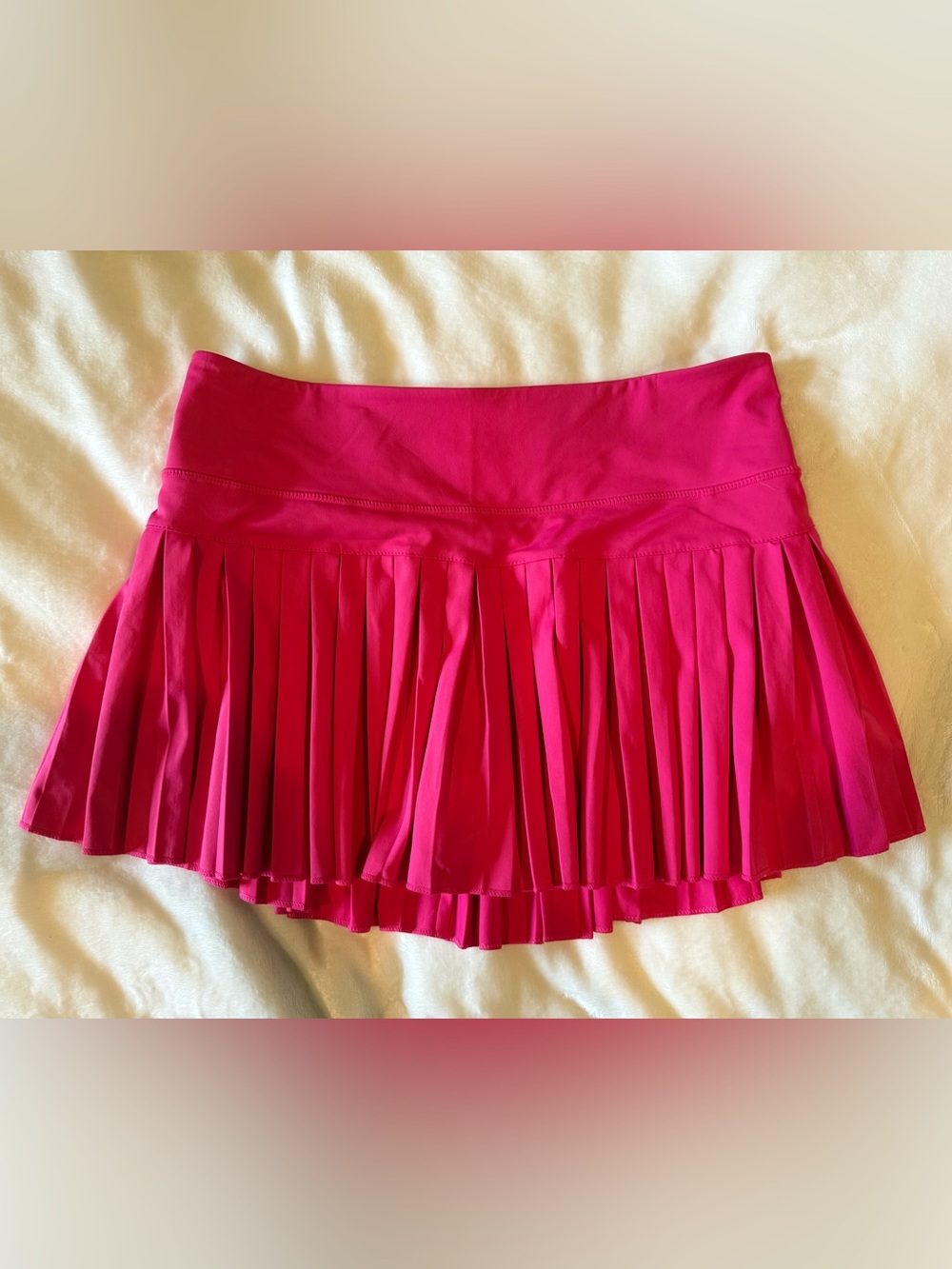 Women's Pink Pleated Mini Skirt